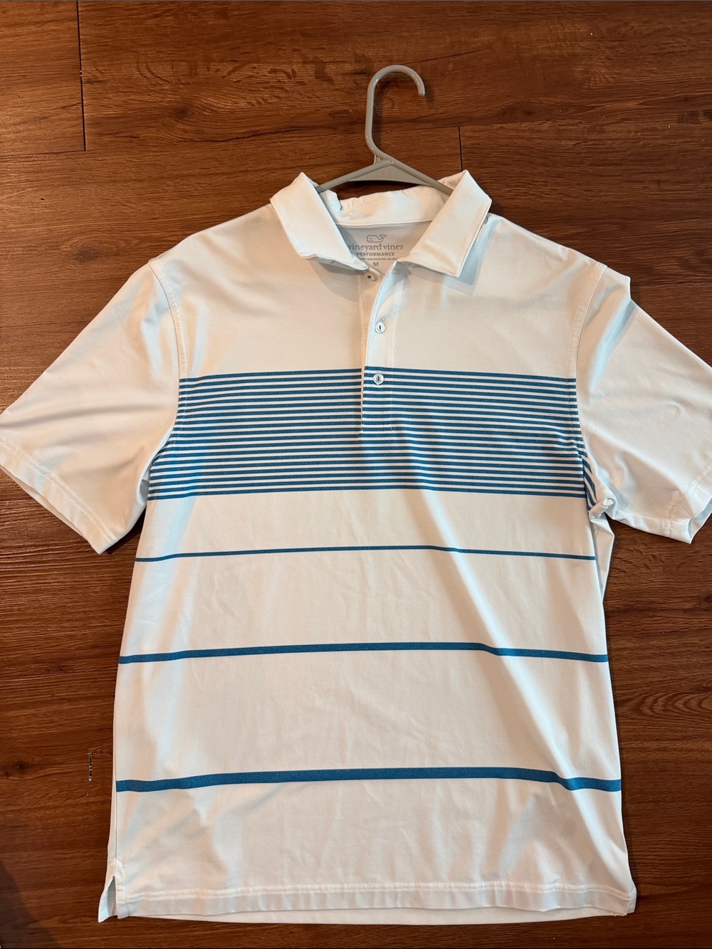 Vineyard Vines White Polo with Blue Stripes